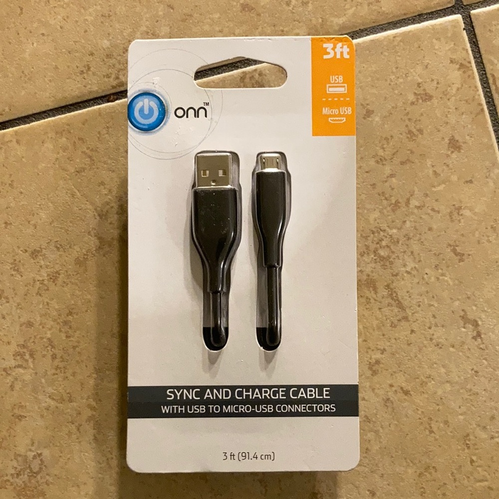 Onn sync and charge cable USB-Micro USB